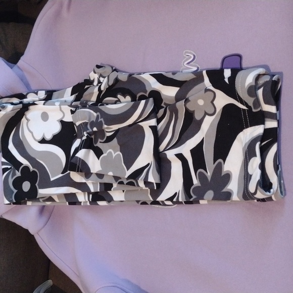 4pc Bundle with earrings and bracelet new - Picture 10 of 10